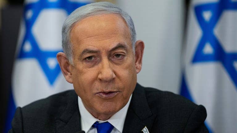 Benjamin Netanjahu, Ministerpräsident von Israel, leitet eine Kabinettssitzung. (Foto: dpa Bildfunk, picture alliance/dpa/AP | Ohad Zwigenberg)