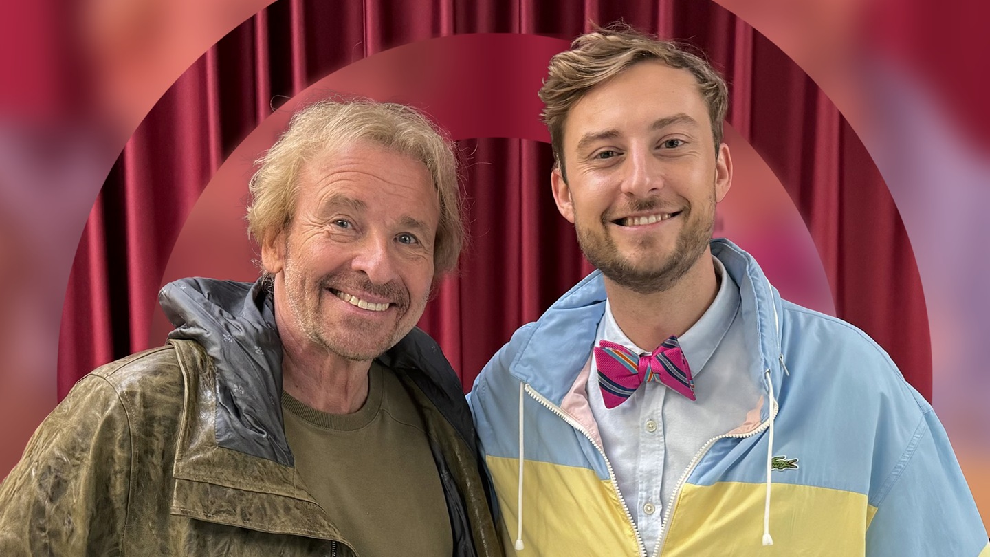 Foto: SWR Thomas Gottschalk und Constantin Zöller, kurz vor der letzten Sendung „Wetten, dass?“ moderieren sie zusammen in SWR3 (Foto: SWR)