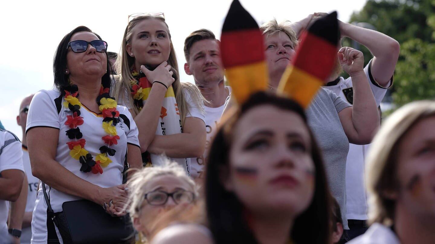 Public Viewing bei der diesjährigen Fußball-EM? (Foto: imago images,  snapshot)