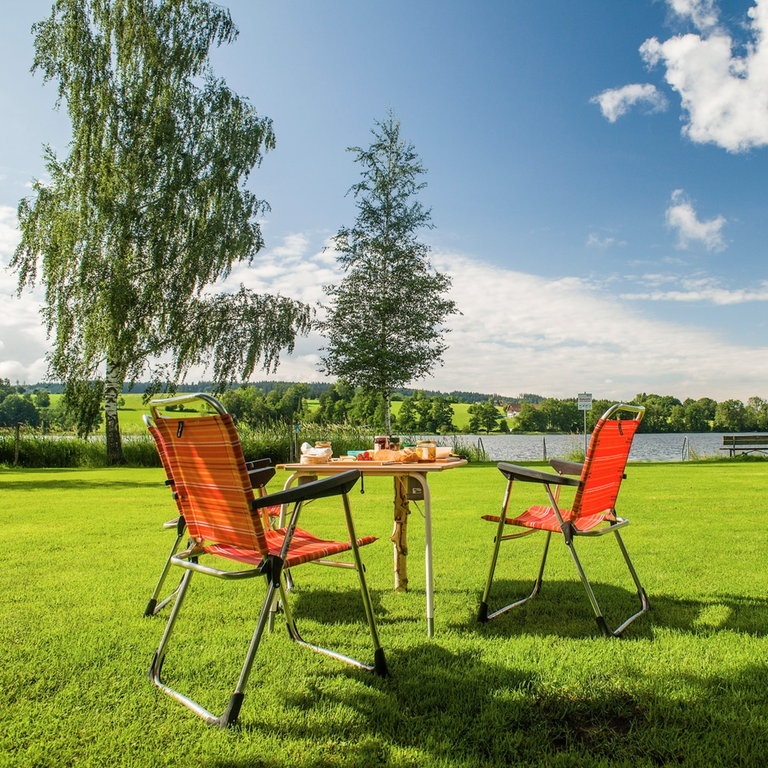 Camping im Sommer (Foto: IMAGO, Kickner)