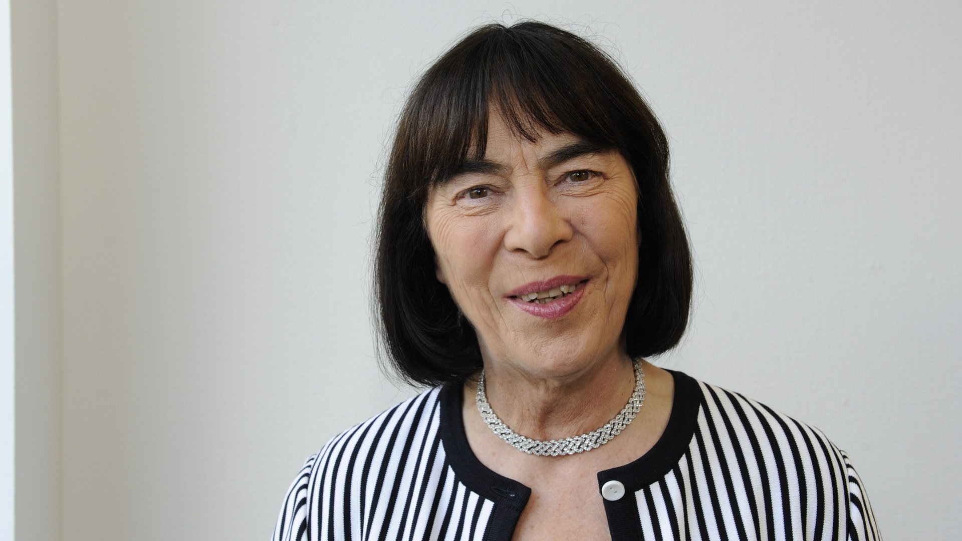 Foto: picture-alliance / Reportdienste, picture alliance / dpa | Horst Galuschka Ingrid Matthäus-Maier war die erste Frau an der Spitze der Jungdemokraten; einer Partei-Nachwuchsorganisation der FDP (Foto: picture-alliance / Reportdienste, picture alliance / dpa | Horst Galuschka)