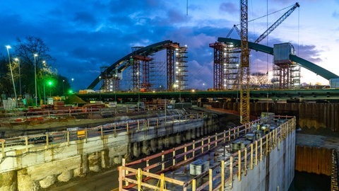 Baustelle Karl-Lehr-Brücke im Hafen Duisburg (Foto: IMAGO, Jochen Tack)