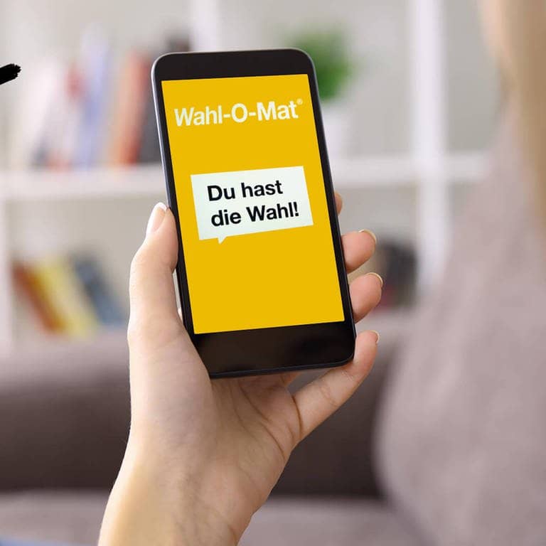 Wahlomat für die Bundestagswahl 2021: Ab wann ist er online? (Foto: IMAGO, IMAGO / Panthermedia ; IMAGO / Jürgen Schwarz)
