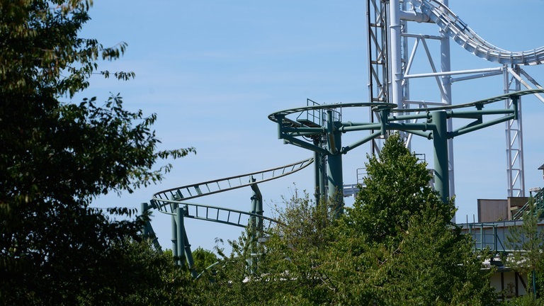 Aufnahme der Achterbahn im Wild- und Freizeitpark in Klotten.  (Foto: dpa Bildfunk, picture alliance/dpa | Thomas Frey)