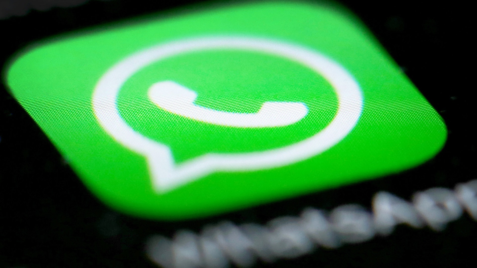Das Logo der Messenger-App WhatsApp (Foto: dpa Bildfunk, Martin Gerten/dpa)