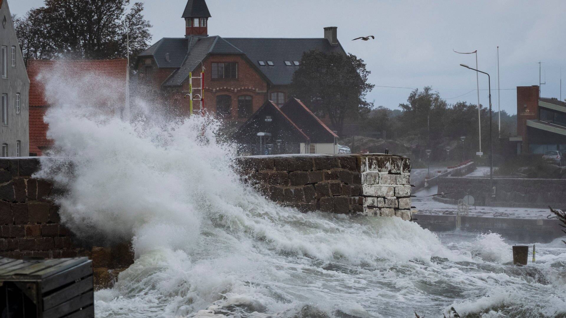 Sturmflut in Bornholm (Foto: dpa Bildfunk, picture alliance/dpa/Ritzau Scanpix Foto/AP | Pelle Rink)
