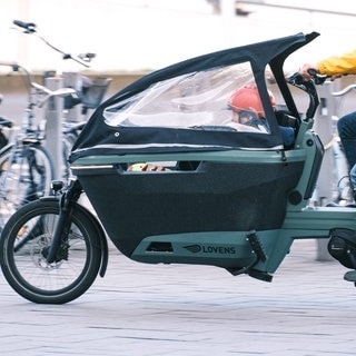 Lastenrad mit Kind