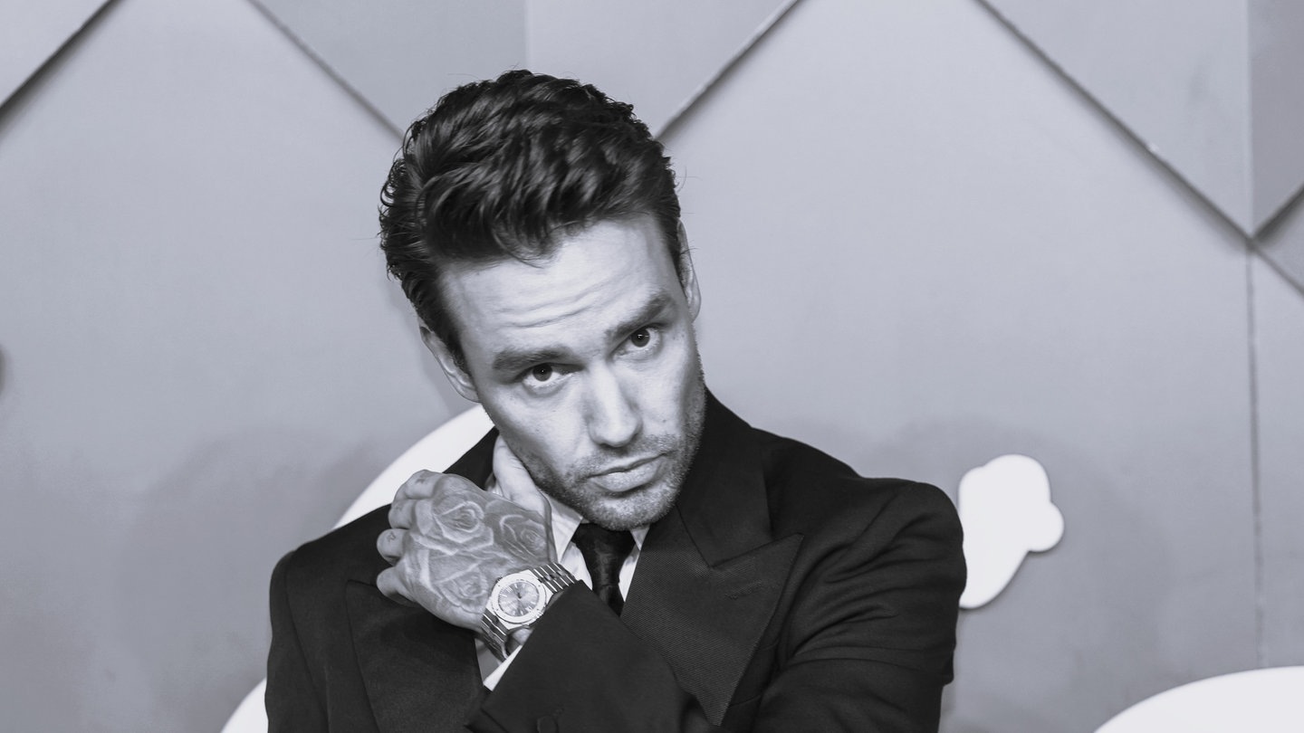 Liam Payne posiert für Fotografen bei seiner Ankunft bei den British Fashion Awards 2022.