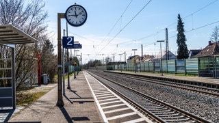 Leere Bahnsteige, keine Züge: In Rheinland-Pfalz sind viele Bahnstrecken gesperrt - vor allem um Mainz und Koblenz