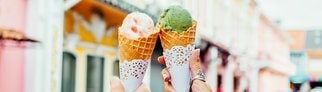 Zwei Kugeln Eis in der Waffel. Ein Mann verschenkte in Pfotzheim für 180 Euro Eiscreme.