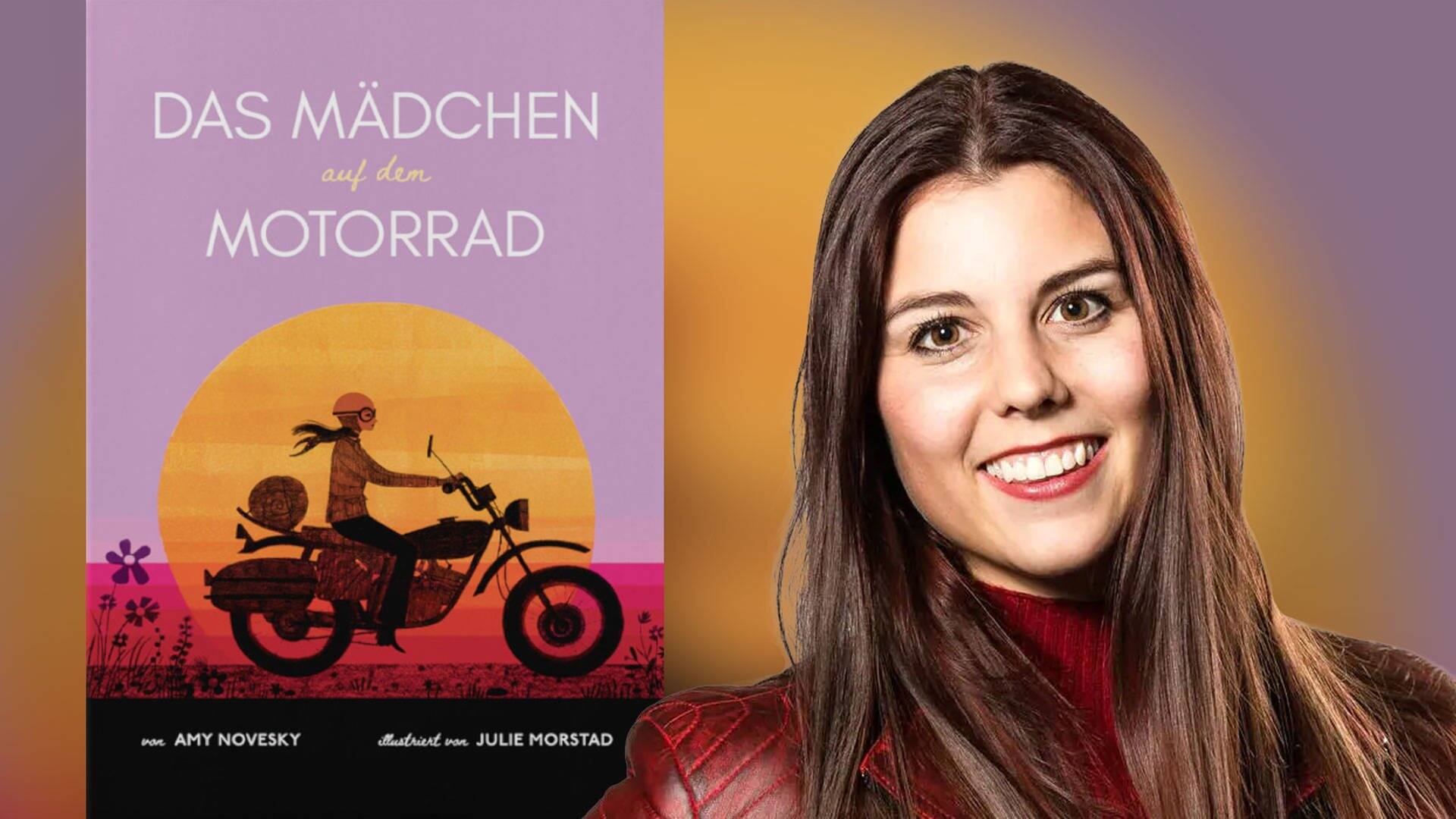 Janine Beck neben dem Cover des Buches Das Mädchen auf dem Motorrad (Foto: Cover: Zuckersüß Verlag | Foto Redakteur: SWR3)
