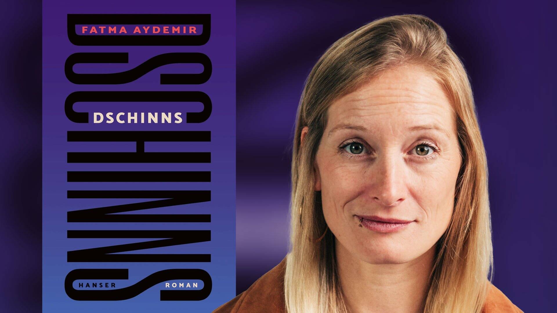 Sabrina Kemmer zeigt das Buchcover von Fatma Aydemir "Dschinns" (Foto: Cover: Hanser Literaturverlag |  Foto von Redakteur: SWR3)