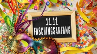 Warum der November ein toller Monat ist – Grund 4: Im November, genauer gesagt am 11.11., beginnt Karneval, Fasching, Fasend! (Foto: IMAGO, IMAGO / Bihlmayerfotografie) Warum der November ein toller Monat ist – Grund 4: Im November, genauer gesagt am 11.11., beginnt Karneval, Fasching, Fasend!
