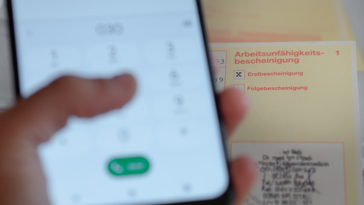 Krankmeldung & Krankschreibung beim Arbeitgeber so geht