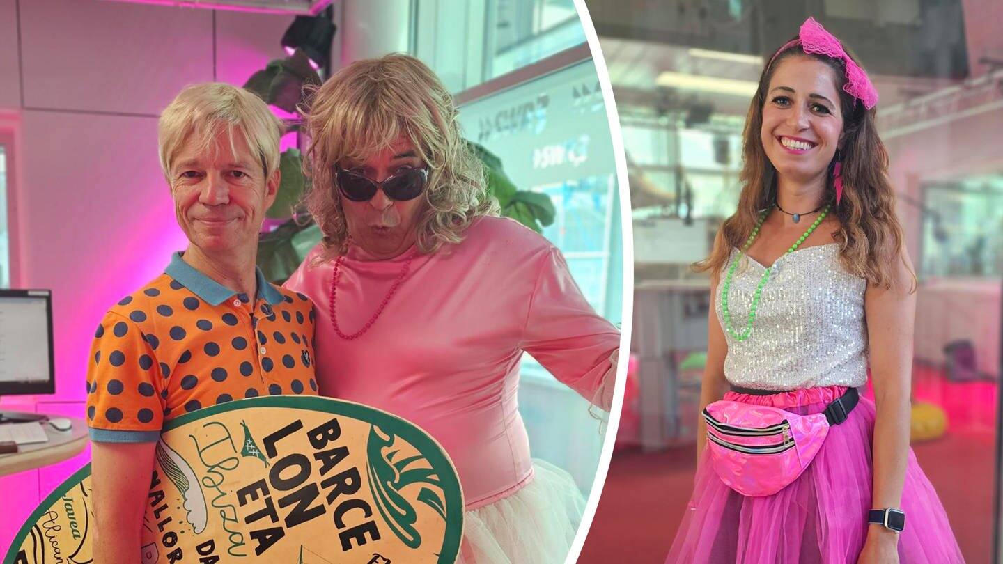 Moderatoren Sascha Zeus, Michael Wirbitzky und Wetterfrau Lea Spindler haben sich passend zum Film Barbie verkleidet