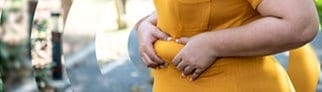 Betty leidet an Adipositas udn kämpft gegen ihr Übergewicht (Symbolfoto)