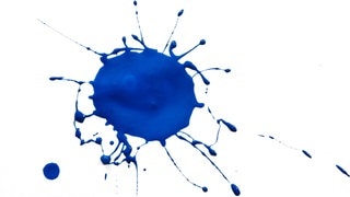 Blauer Farbfleck. Symbolbild für Artikel zu blauen Flecken, die ohne Grund auftreten. Zu deren Ursachen und Möglichkeiten zur Behandlung.