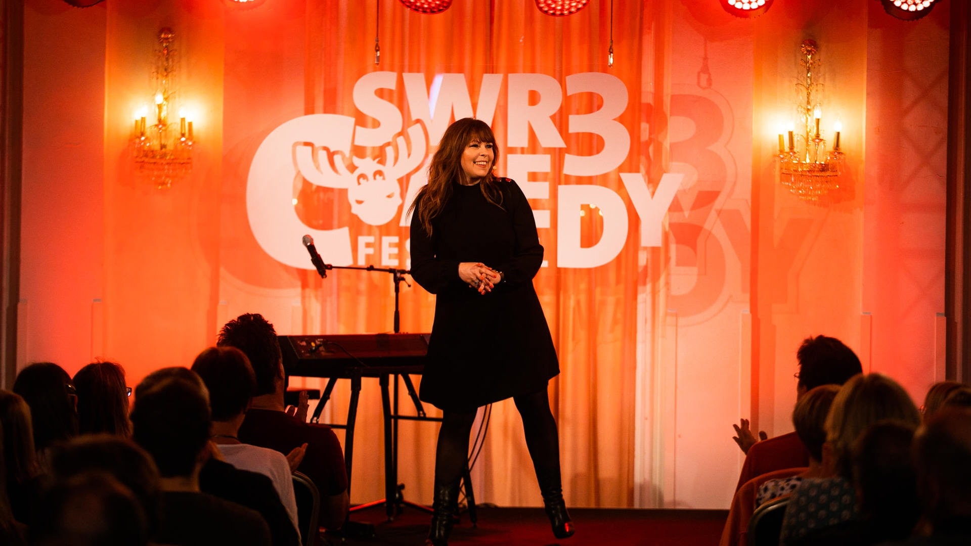 Foto: SWR3 Katie Freudenschuss beim SWR3 Comedy Festival 2019 (Foto: SWR3)