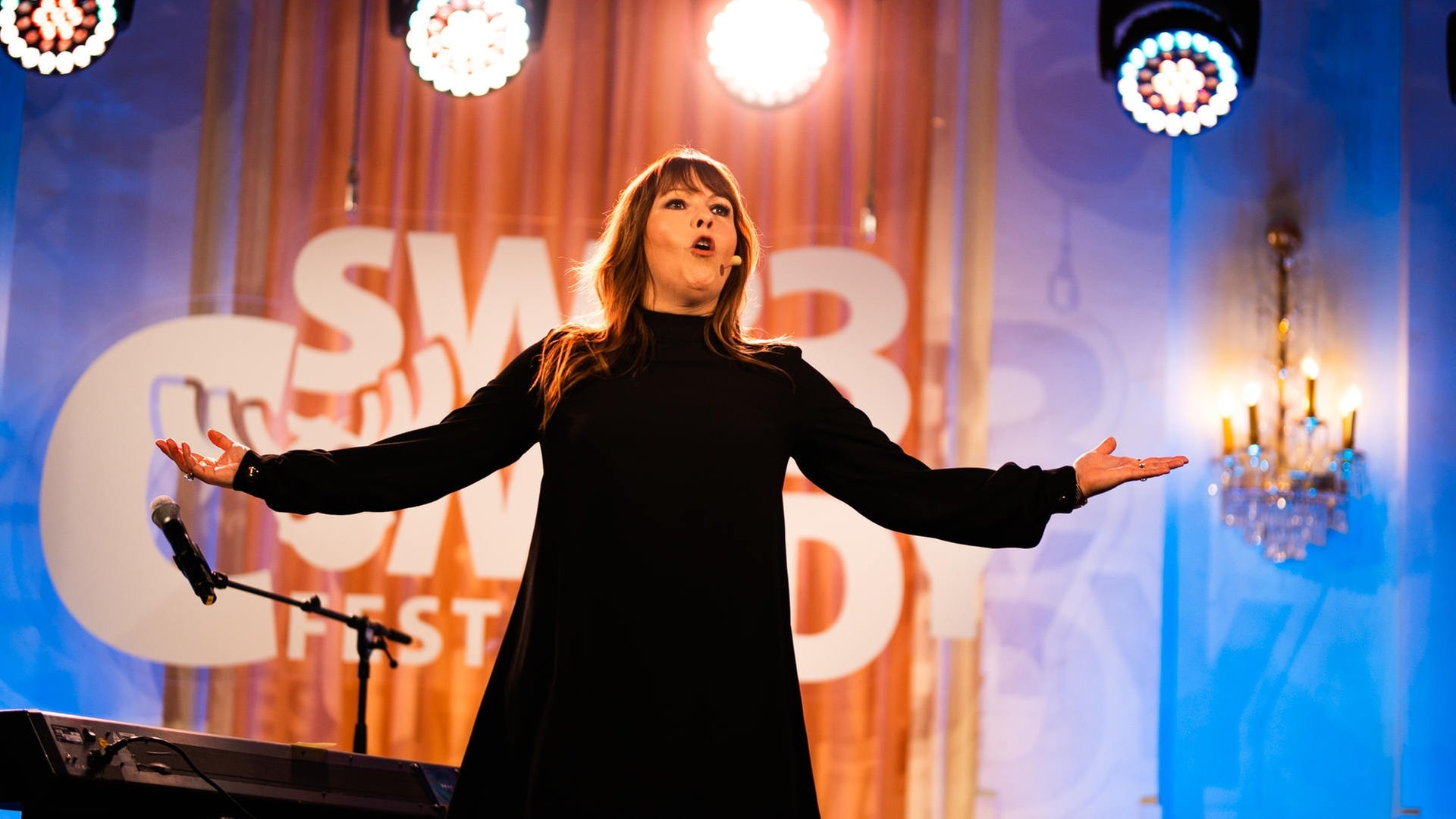 Foto: SWR3 Katie Freudenschuss beim SWR3 Comedy Festival 2019 (Foto: SWR3)