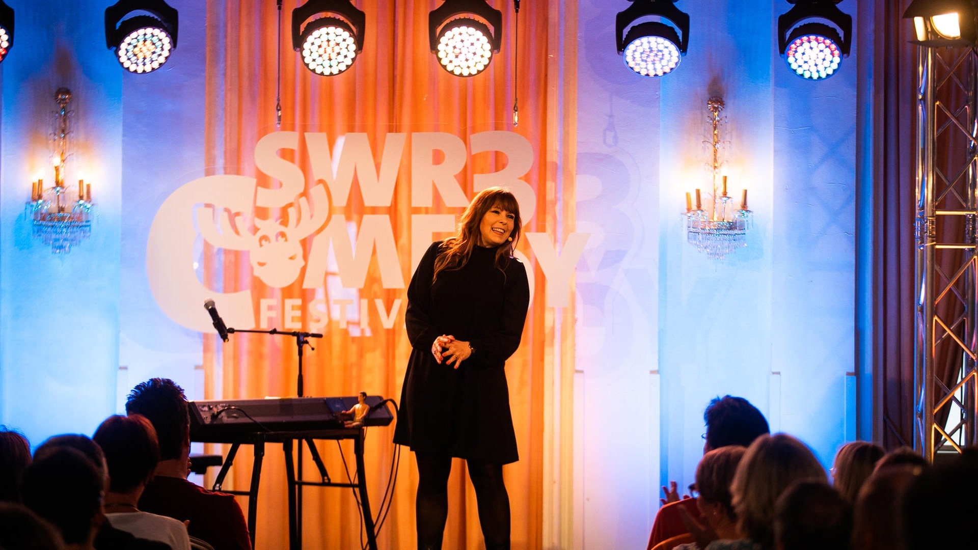 Foto: SWR3 Katie Freudenschuss beim SWR3 Comedy Festival 2019 (Foto: SWR3)