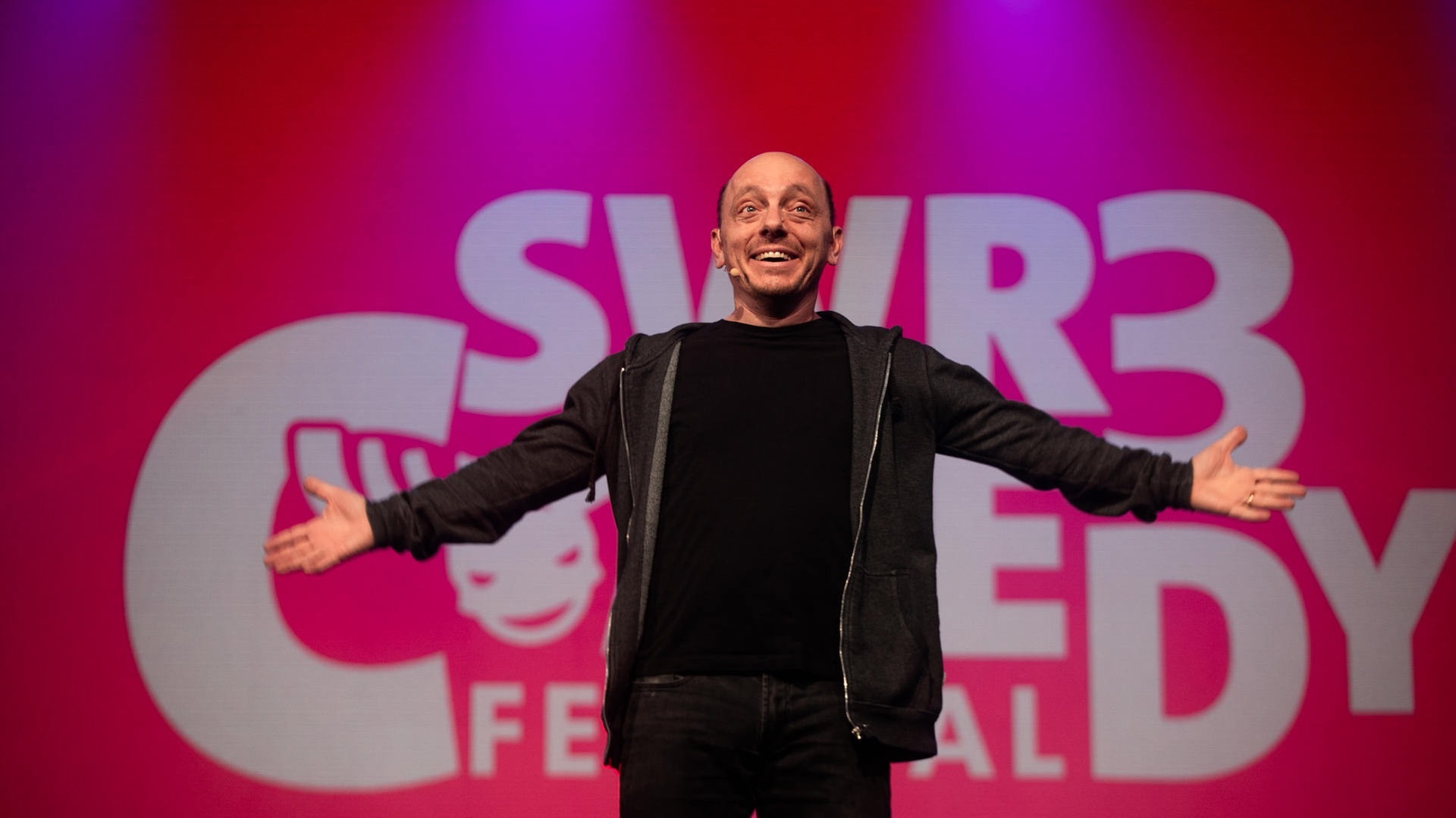 Foto: SWR3 Bernhard Hoëcker beim SWR3 Comedy Festival 2019 (Foto: SWR3)