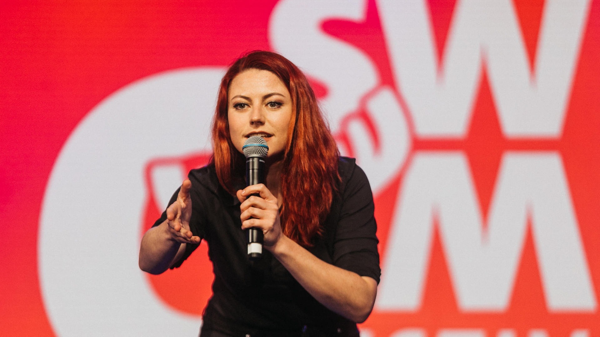 Foto: SWR3 Tahnee beim SWR3 Comedy Festival 2019 (Foto: SWR3)