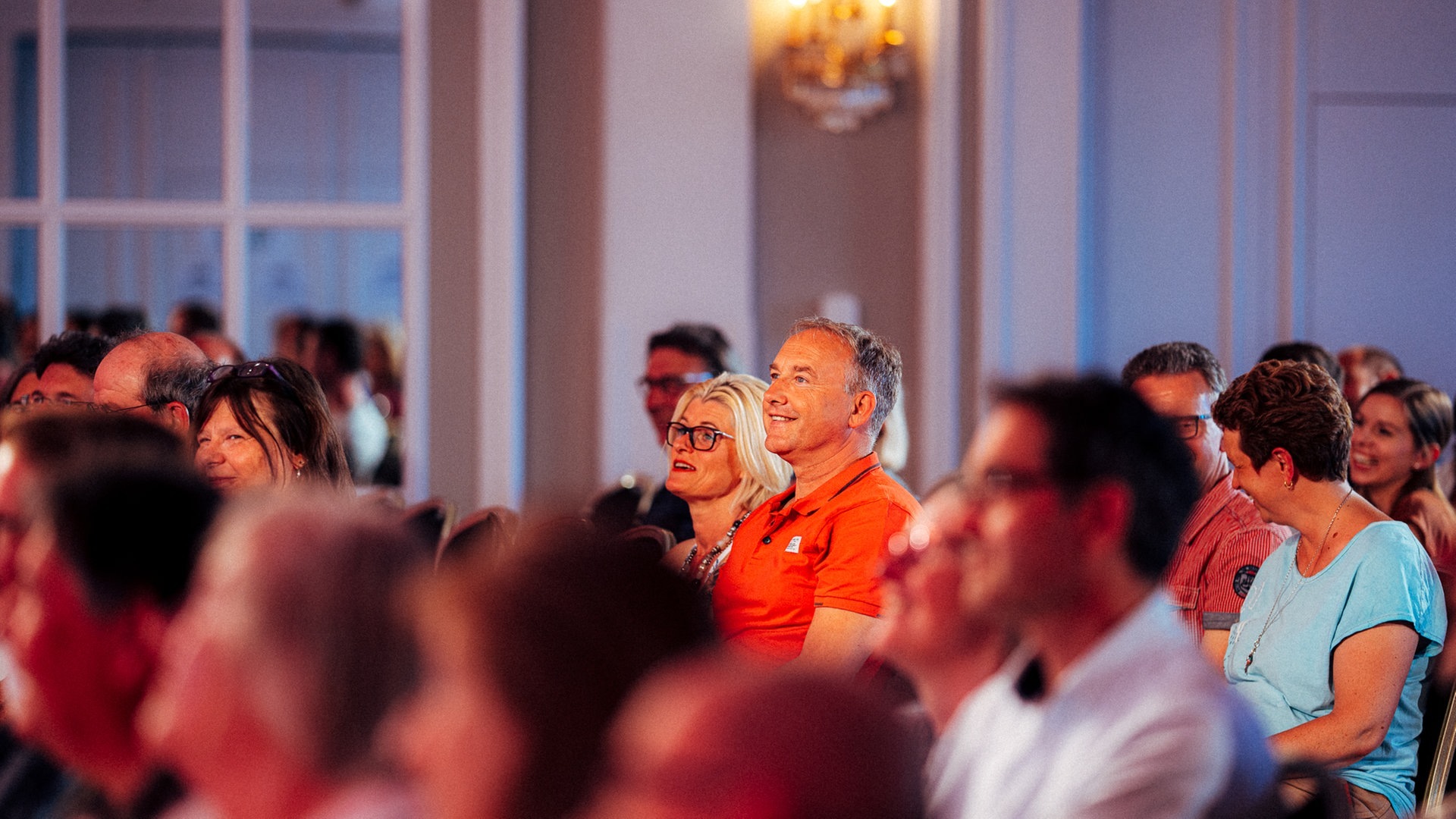 Foto: SWR, SWR3 | Narmo Visuals / Adrian Walter Die New-Comedy-Acts auf dem SWR3 Comedy Festival 2022 (Foto: SWR, SWR3 | Narmo Visuals / Adrian Walter)