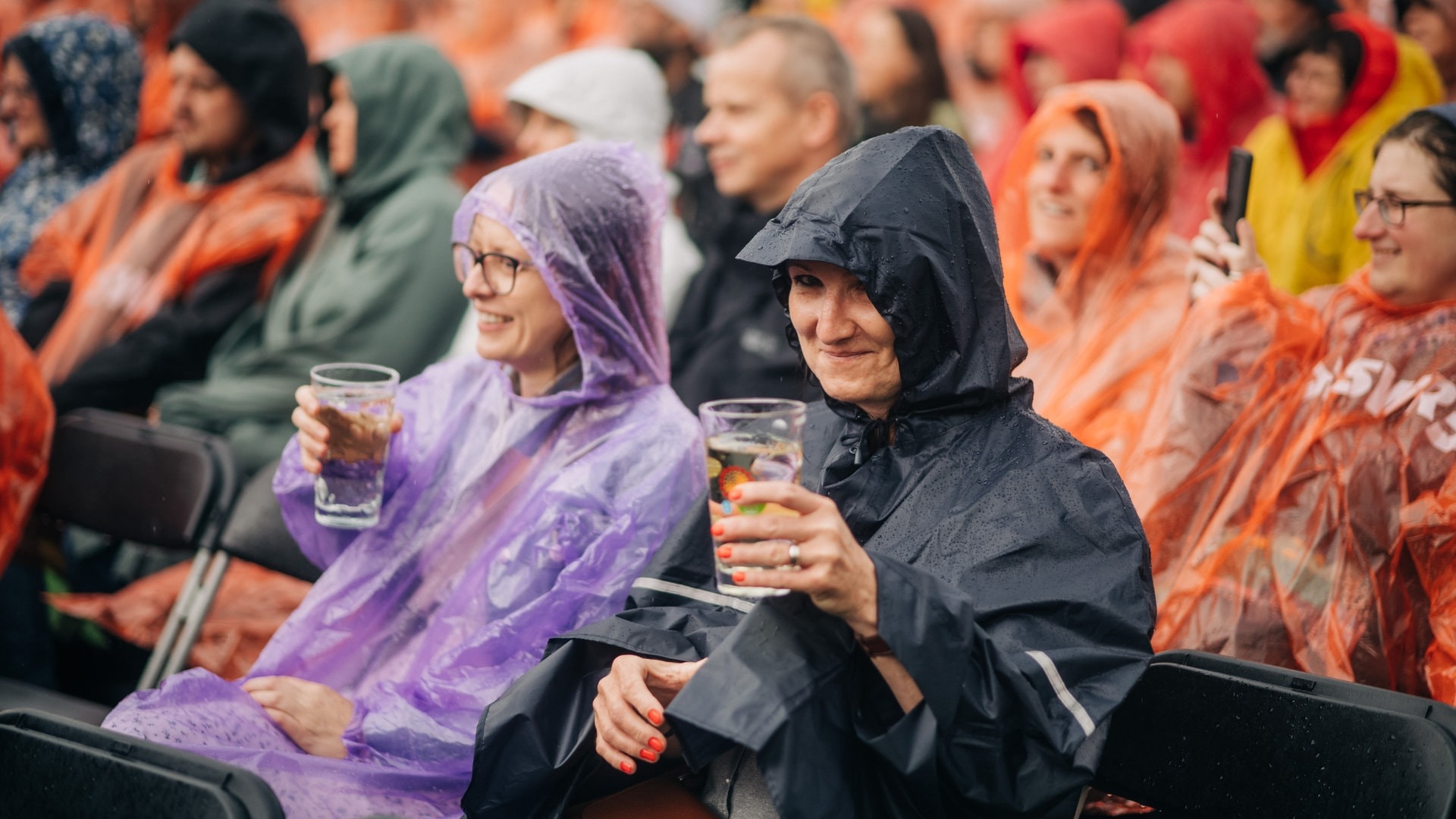 Foto: SWR3, Niko Neithardt Comedian Tim Poschmann beim SWR3 Comedy Festival 2023 (Foto: SWR3, Niko Neithardt)