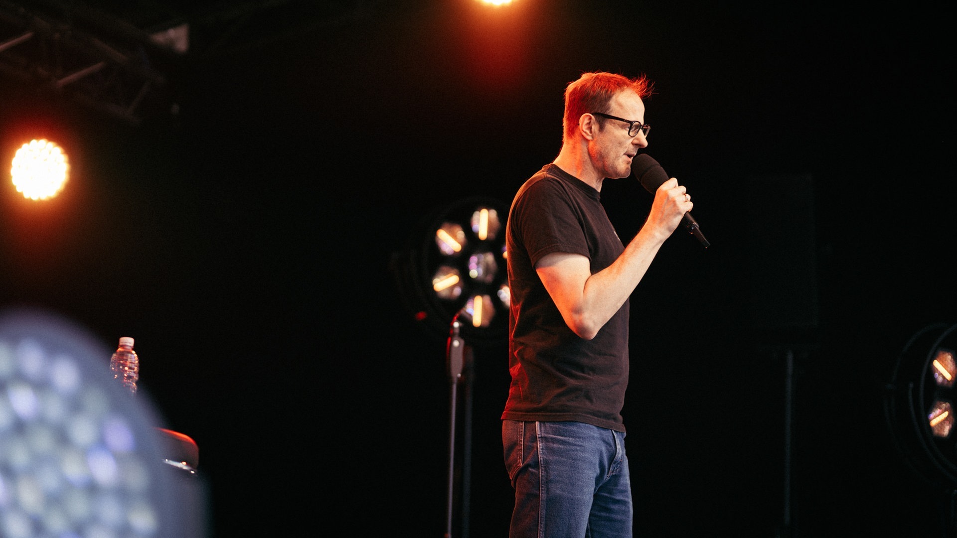 Foto: SWR3, Daniel Keil Vince Ebert bemi SWR3 Comedy Festival 2022 (Foto: SWR3, Daniel Keil)