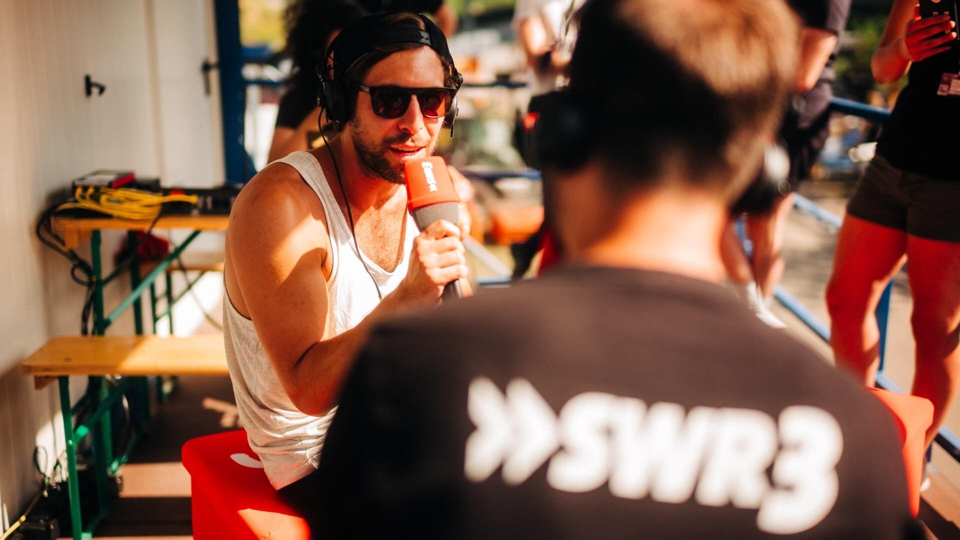 Max Giesinger im Festivalradio (Foto: Niko Neithardt / SWR3)