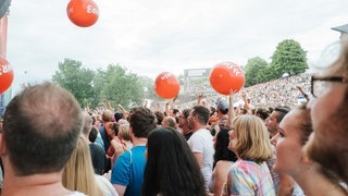 Pauken, Trompeten und ein Feuerwerk (Foto: Niko Neithardt) Pauken, Trompeten und ein Feuerwerk