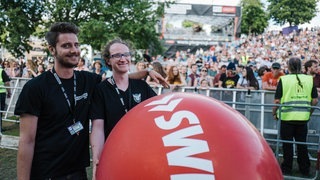 Pauken, Trompeten und ein Feuerwerk (Foto: Niko Neithardt) Pauken, Trompeten und ein Feuerwerk