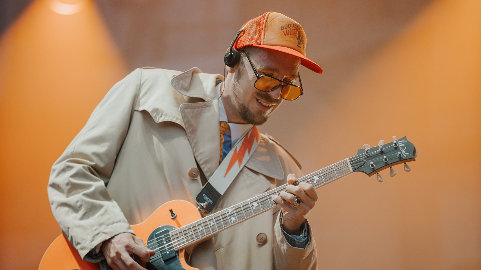 Alligatoah tritt am Samstagabend bei Das Fest auf der Hauptbühne auf und wird gefeiert (Foto: SWR3, Ronny Zimmermann)