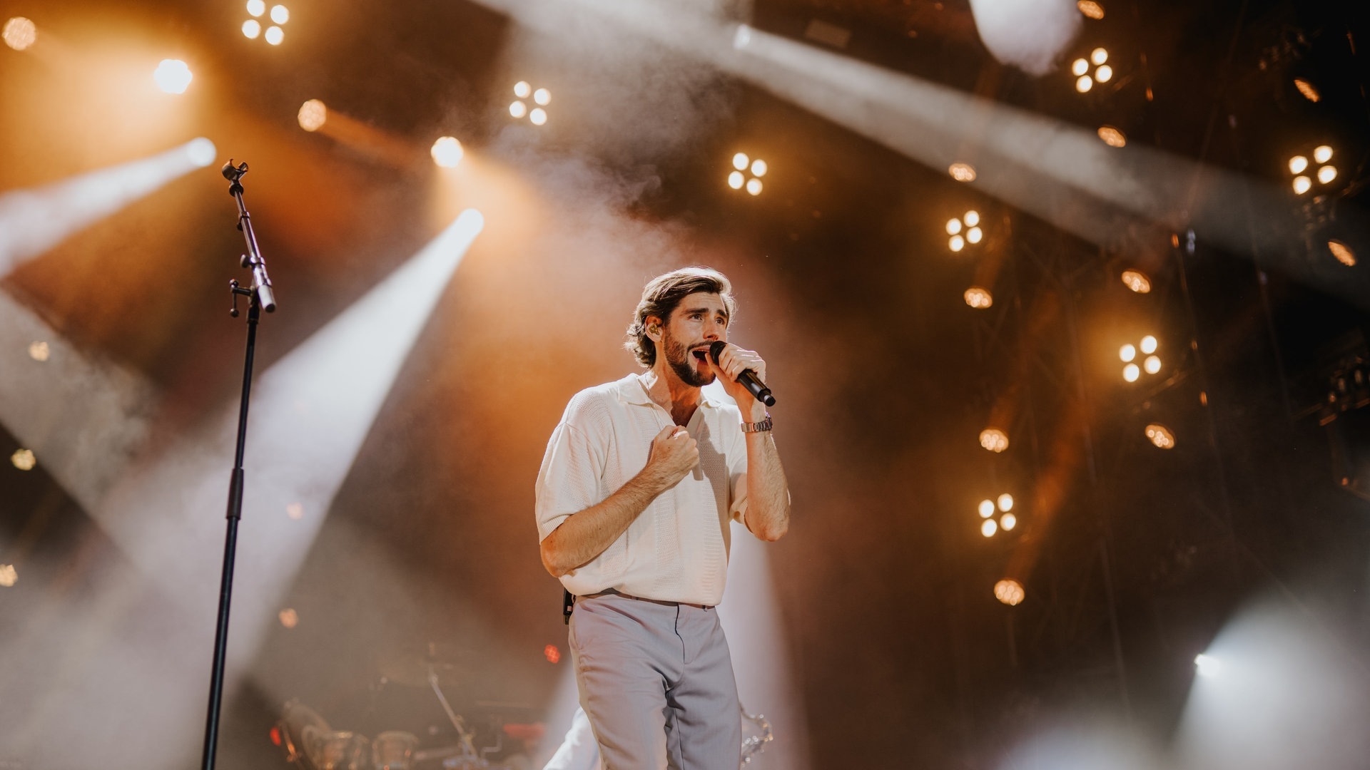 Alvaro Soler ist bei Das Fest 2023 am Sonntagabend aufgetreten (Foto: SWR3, Ronny Zimmermann)