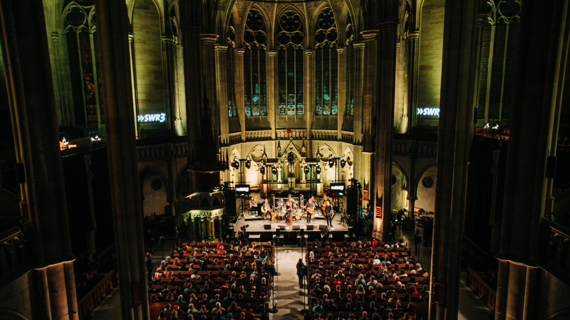 Foto: SWR3 Die Toten Hosen in der Gedächtniskirche in Speyer (Foto: SWR3)