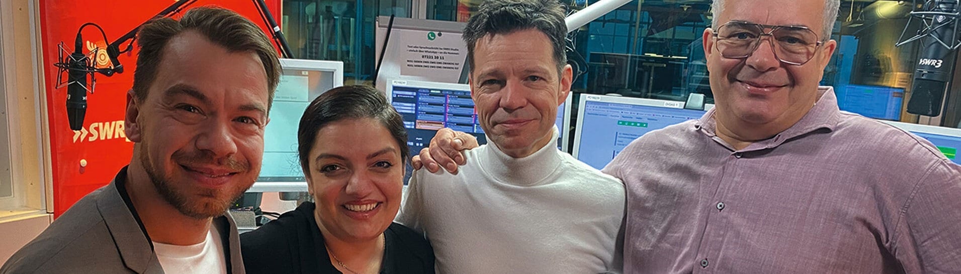 SWR3 Morningshow-Moderatoren Kemal Goga, Anneta Politi, Michael Wirbitzky und Sascha Zeus (Foto: SWR3)