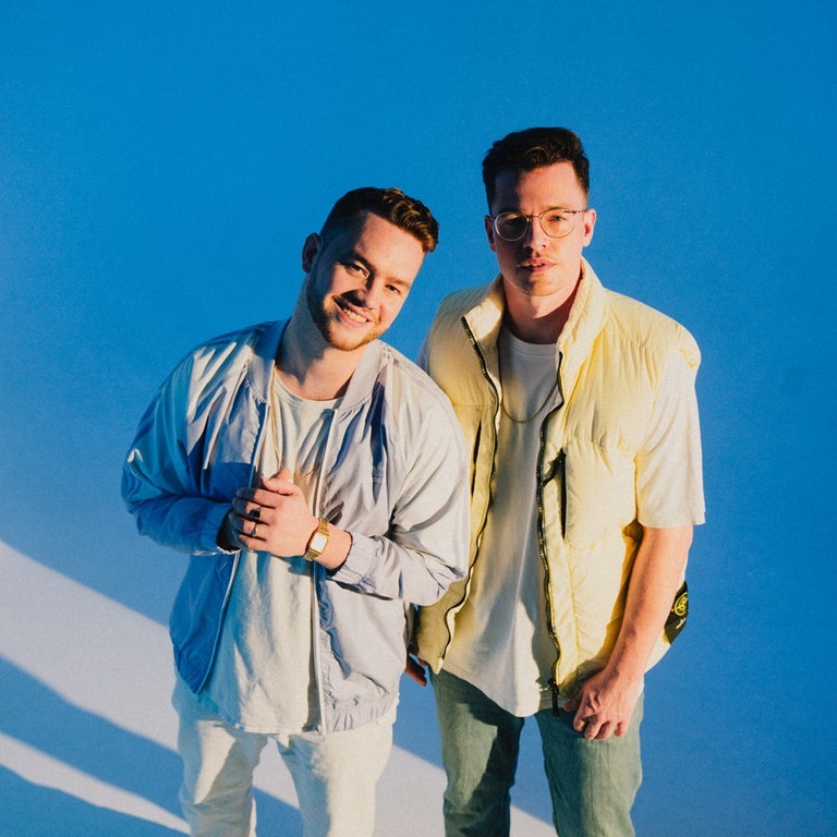 Das DJ-Duo YouNotUs (Foto: Alexander Norek)
