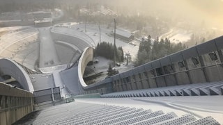 Skisprungschanze Holmenkollbakken in Oslo (Foto: SWR3) Skisprungschanze Holmenkollbakken in Oslo