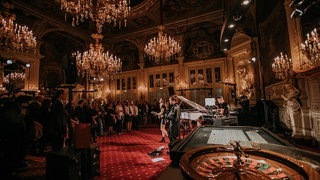 Casino-Session mit Louane