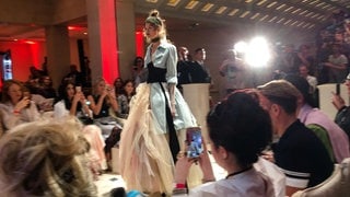 Backstage vor der Fashionweek Show von Anja Gockel (Foto: SWR3) Backstage vor der Fashionweek Show von Anja Gockel