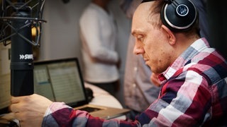 Radio-Duell 2013 mit Bernhard Hoecker (Foto: SWR3) Radio-Duell 2013 mit Bernhard Hoecker