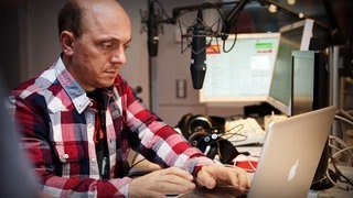 Radio-Duell 2013 mit Bernhard Hoecker (Foto: SWR3) Radio-Duell 2013 mit Bernhard Hoecker