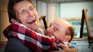 Bernhard Hoëcker freut sich übers Wiedersehen mit SWR3-Radio-Duell-Moderator Kristian Thees. (Foto: SWR3) Bernhard Hoëcker freut sich übers Wiedersehen mit SWR3-Radio-Duell-Moderator Kristian Thees.