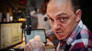 Radio-Duell 2013 mit Bernhard Hoecker (Foto: SWR3) Radio-Duell 2013 mit Bernhard Hoecker