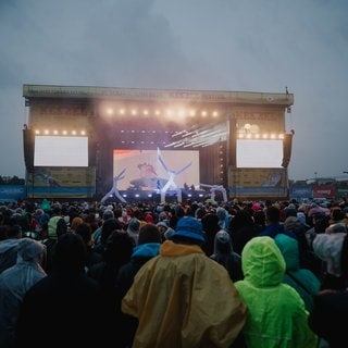 Cro rockt die Hauptbühne beim Kessel Festival in Stuttgart 2024