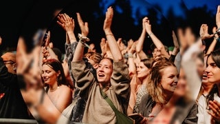 Die Besucherinnen und Besucher beim Campus Festival im Bodenseestadion