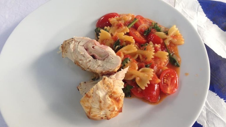 Foto: SWR, Lara Tomisch SWR3-Hörerin Lara freut sich auf den Hauptgang – sieht lecker aus! (Foto: SWR, Lara Tomisch)