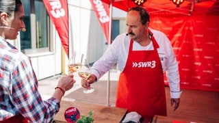 Johann und Sally beim großen SWR3 Grillen. (Foto: SWR, Niko Neithardt) Johann und Sally beim großen SWR3 Grillen.