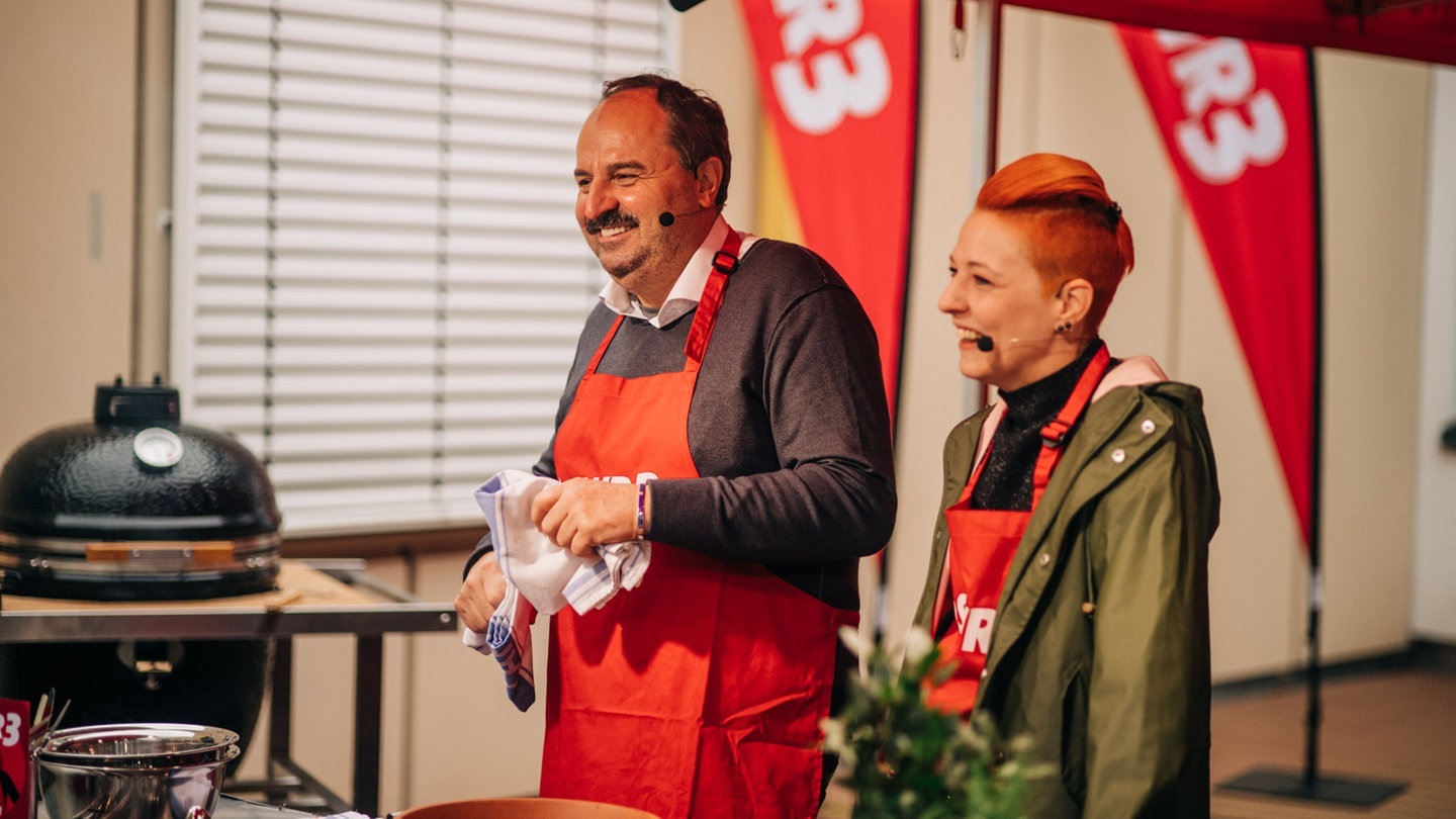 Foto: SWR3, Niko Neithardt Johann Lafer und Meta Hiltebrand beim SWR3 Grillen (Foto: SWR3, Niko Neithardt)