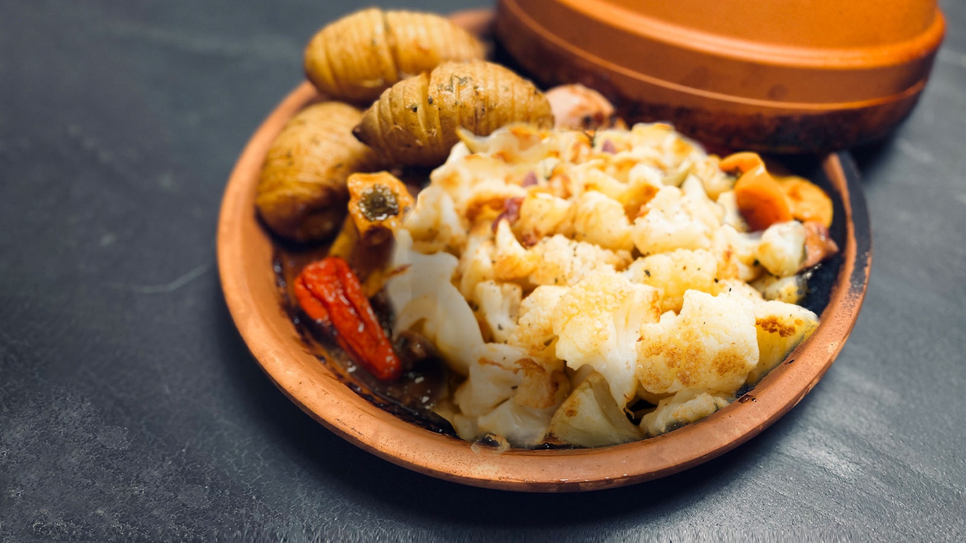 Gegrillter Blumenkohl mit Fächerkartoffeln (Foto: SWR3)
